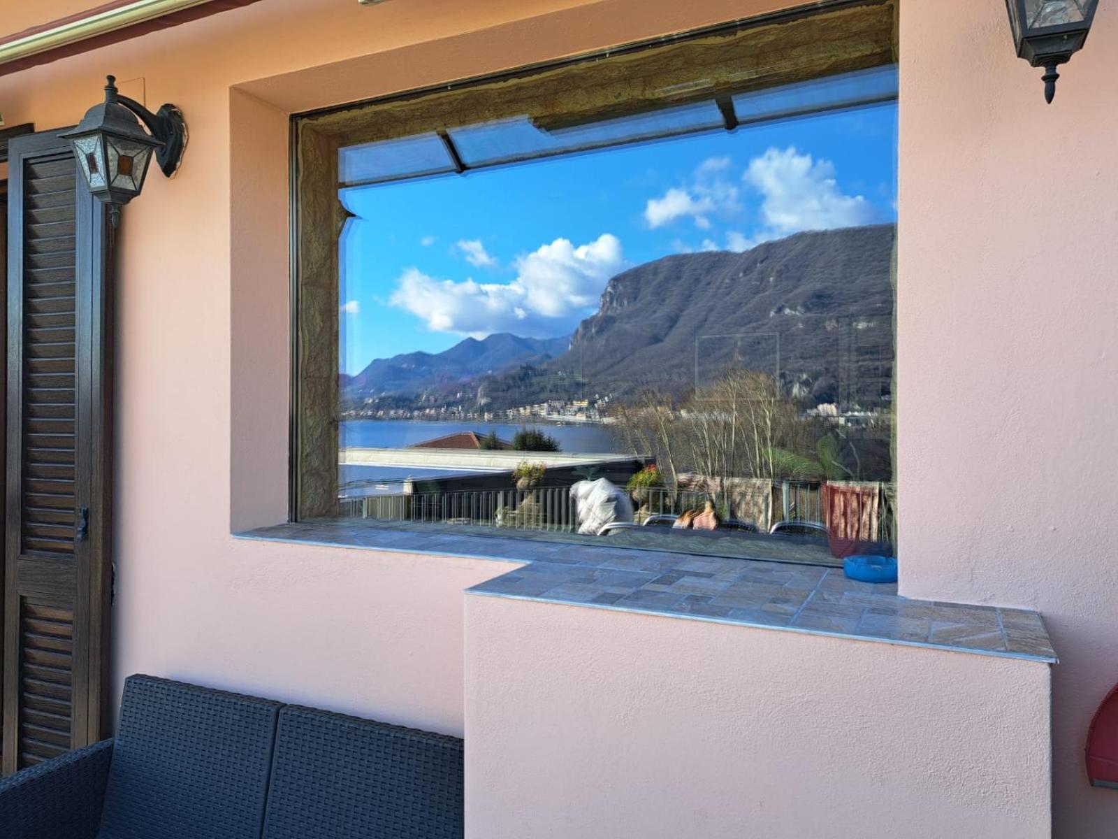 Le Rose Sul Lago Pescate Exterior foto